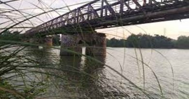 Sungai-Bengawan-Solo,-Sungai-Terpanjang-di-Jawa-yang-Melintasi-12-Kabupaten-di-Sekitarnya