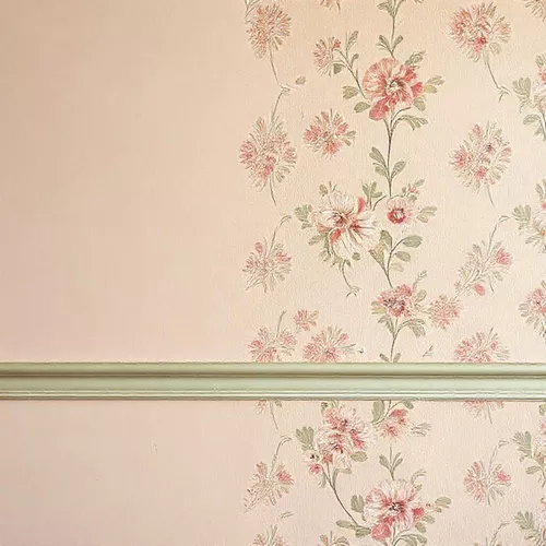 Dinding dengan wallpaper vintage yang menarik-interior splusa.id Dinding dengan wallpaper vintage yang menarik-interior splusa.id